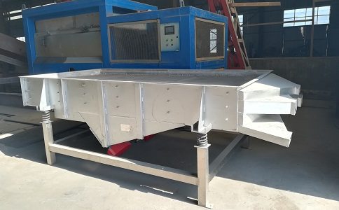 直线式振动筛 直线式振动筛